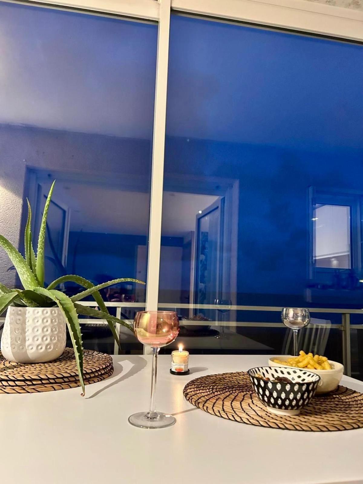 Mettons Les Voiles - Appt Vue Mer Avec Loggia Bernieres-sur-Mer ภายนอก รูปภาพ